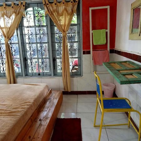 Deoplet Homestay & Gallery Yogyakarta Ngoại thất bức ảnh