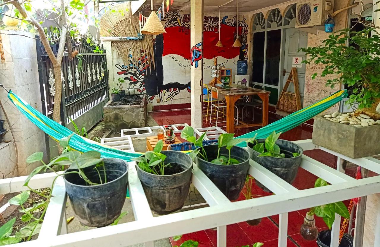 Deoplet Homestay & Gallery Yogyakarta Ngoại thất bức ảnh