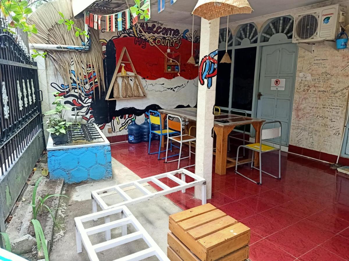 Deoplet Homestay & Gallery Yogyakarta Ngoại thất bức ảnh