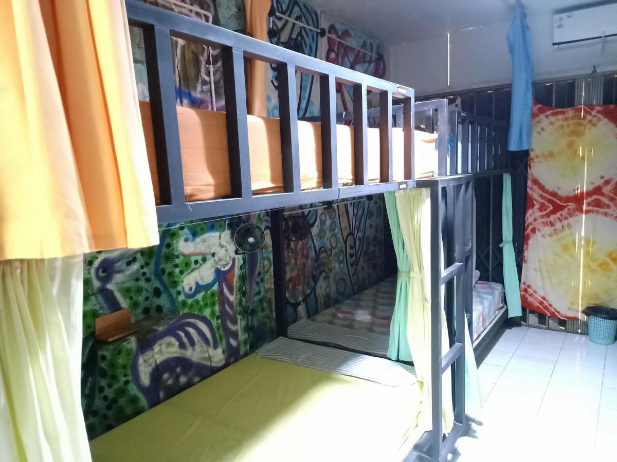 Deoplet Homestay & Gallery Yogyakarta Ngoại thất bức ảnh