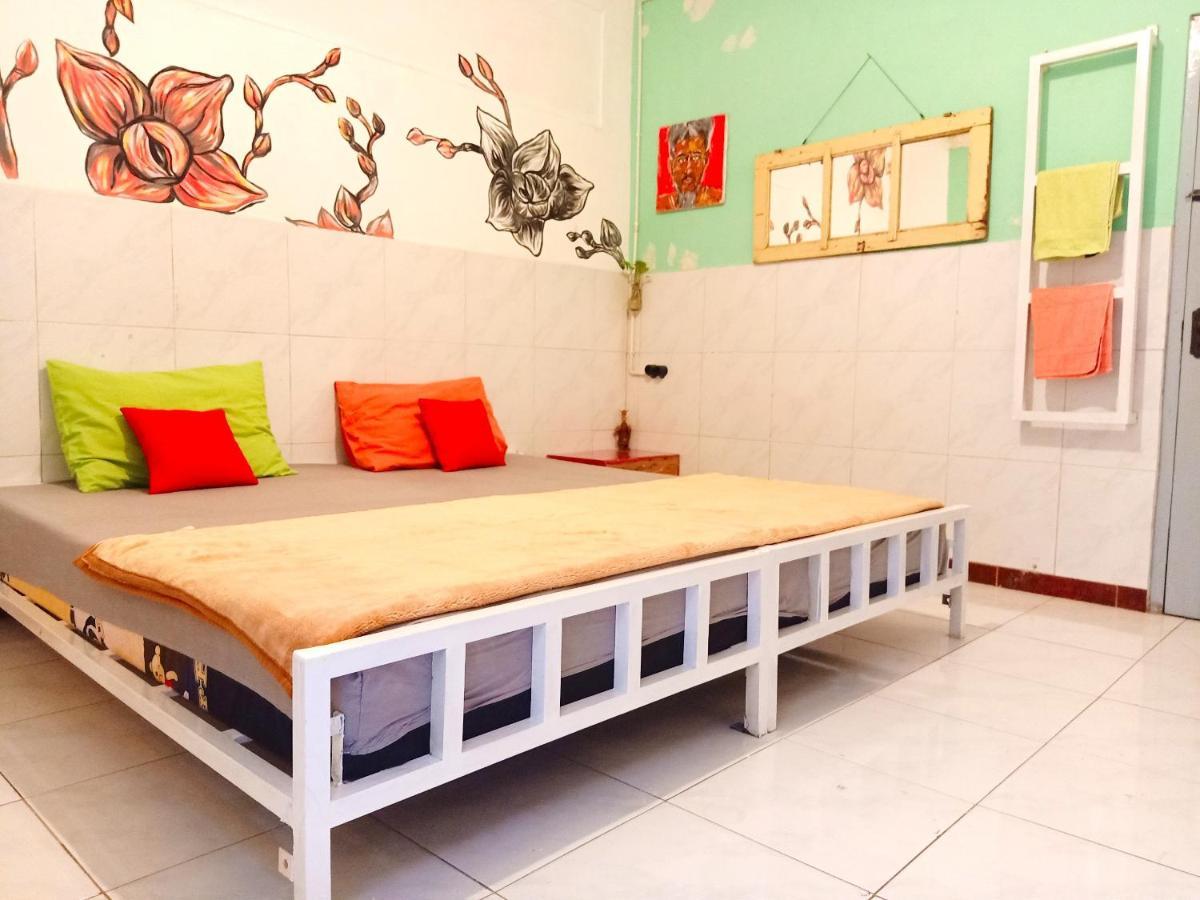 Deoplet Homestay & Gallery Yogyakarta Ngoại thất bức ảnh